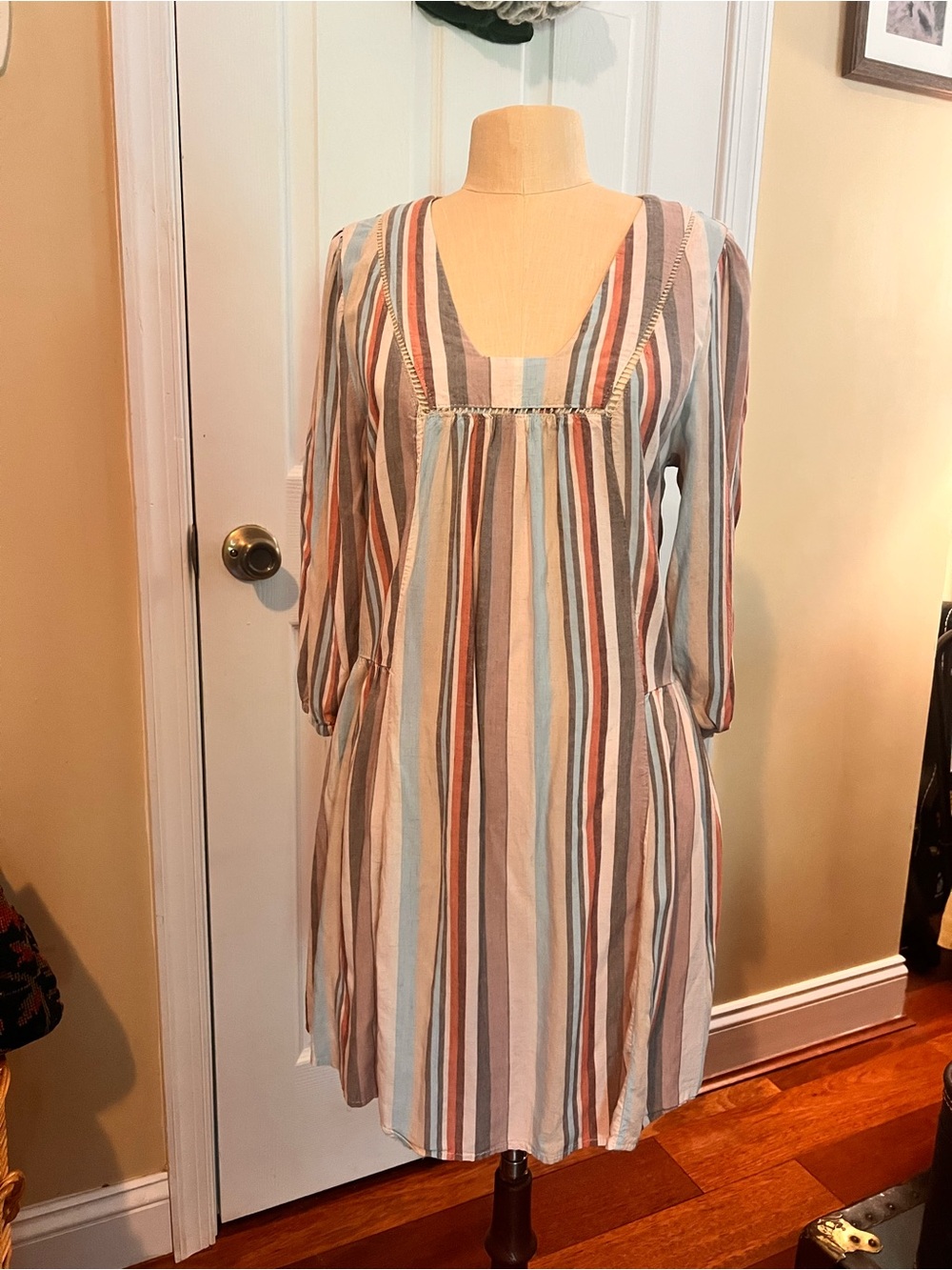 Knox Rose Multi-Striped Scoop Neck Tunic in Pastel Blue, Rust, Gray